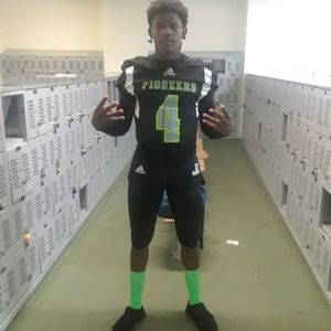 Meet your Posher, Karon